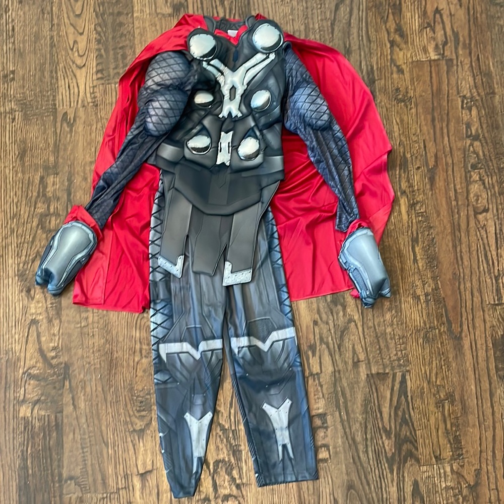 Halloween/Marvel Thor muscle costume size 7/8